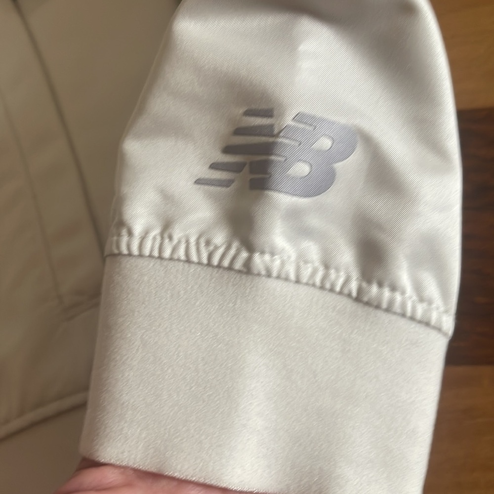 New Balance ivory workout zip jacket - Picture 4 of 8